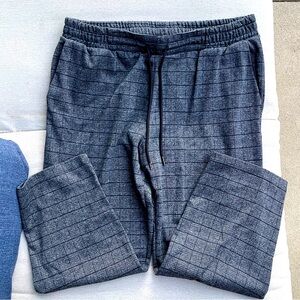 Comfy A new day women's Black plaid/ Checkered pants L large